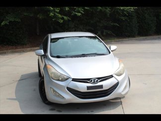 Used 2013 Hyundai Elantra image 1
