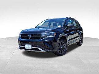Used 2023 Volkswagen Taos S w/ Driver Assistance Package image 1