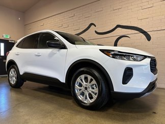 Used 2024 Ford Escape Active image 1
