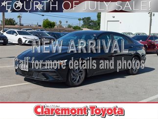 Used 2024 Hyundai Elantra SEL image 1