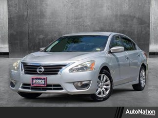 Used 2013 Nissan Altima 2.5 S image 1