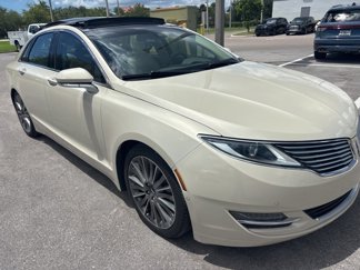 Used 2014 Lincoln MKZ Hybrid image 1