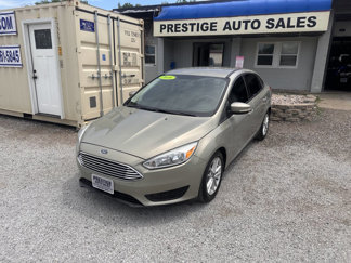 Used 2016 Ford Focus SE w/ SE Power Seat Package image 1