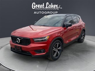 Used 2021 Volvo XC40 T5 R-Design w/ Advanced Package image 1