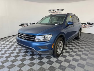 Used 2020 Volkswagen Tiguan S image 1