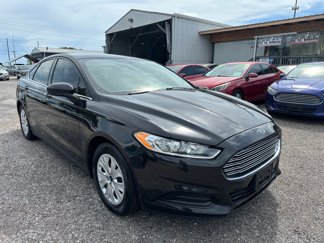 Used 2014 Ford Fusion S image 1