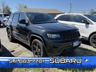 Used 2018 Jeep Grand Cherokee Laredo image 1