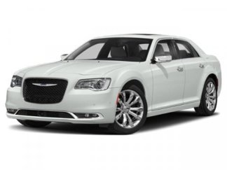 Used 2018 Chrysler 300 Touring L image 1