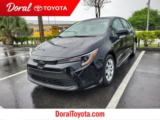 Used 2024 Toyota Corolla LE image 1