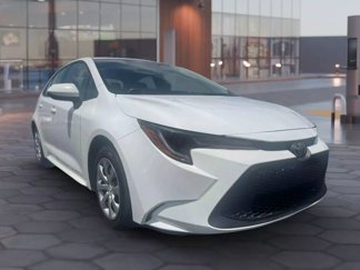 Used 2020 Toyota Corolla LE image 1