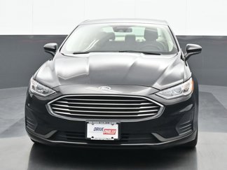 Used 2020 Ford Fusion SE image 1