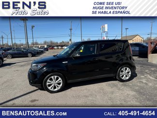 Used 2016 Kia Soul + image 1