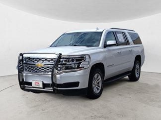 Used 2015 Chevrolet Suburban LT image 1