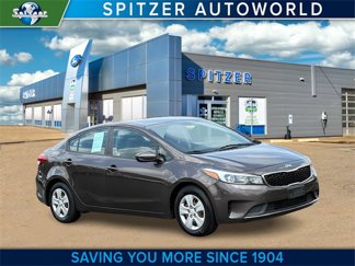 Used 2017 Kia Forte LX w/ LX Popular Package image 1