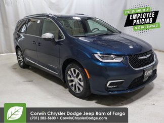 New 2025 Chrysler Pacifica Pinnacle image 1