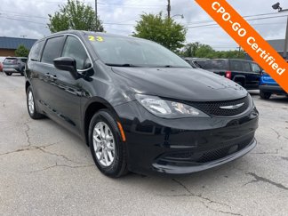 Certified 2023 Chrysler Voyager LX image 1