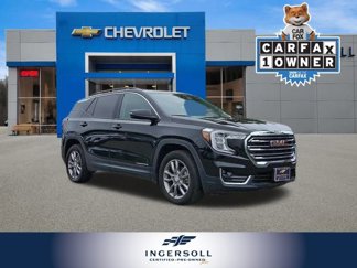 Used 2024 GMC Terrain SLT image 1