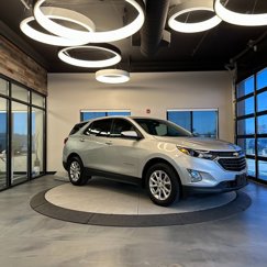 Used 2019 Chevrolet Equinox LT image 1