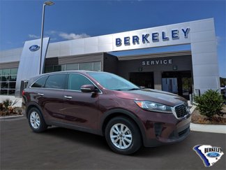 Used 2019 Kia Sorento LX image 1