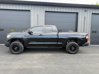 Used 2014 Toyota Tundra Limited image 1