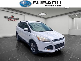 Used 2014 Ford Escape SE w/ Equipment Group 201A image 1