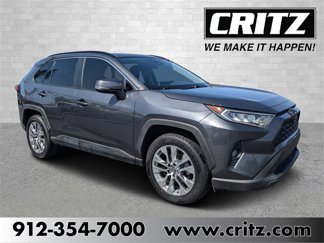 Used 2020 Toyota RAV4 XLE Premium image 1