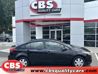 Used 2018 Kia Forte LX image 1