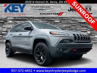Used 2018 Jeep Cherokee Trailhawk w/ Comfort/Convenience Group image 1