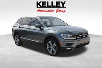 Used 2020 Volkswagen Tiguan SEL image 1