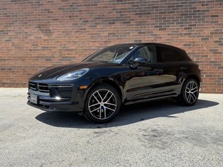 Certified 2024 Porsche Macan image 1