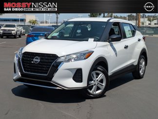 New 2025 Nissan Kicks Play S image 1