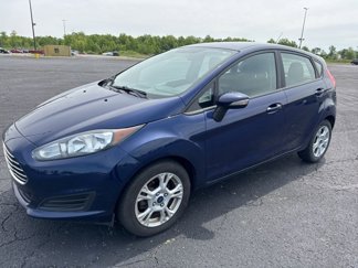 Used 2016 Ford Fiesta SE image 1