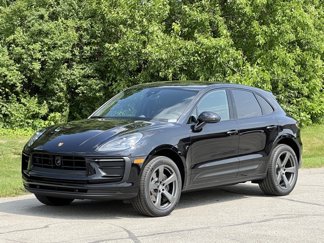New 2025 Porsche Macan image 1