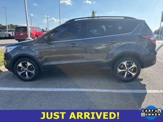 Used 2018 Ford Escape SEL image 1