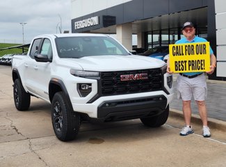 New 2025 GMC Canyon Elevation w/ Convenience Package image 1
