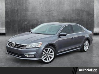 Used 2017 Volkswagen Passat 1.8T SE image 1