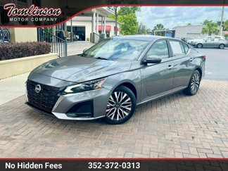 Used 2023 Nissan Altima 2.5 SV image 1