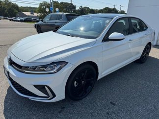 New 2025 Volkswagen Jetta SE image 1