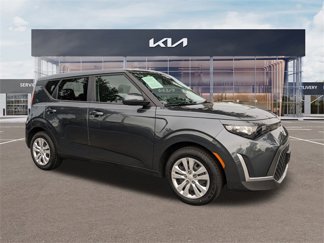 Certified 2023 Kia Soul LX image 1