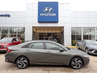 New 2025 Hyundai Elantra Sport image 1