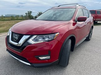 Used 2017 Nissan Rogue SL w/ SL Premium Package image 1