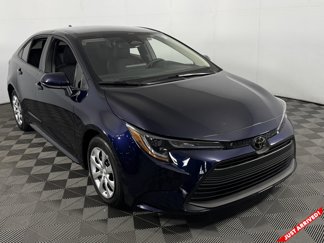 Used 2024 Toyota Corolla LE image 1