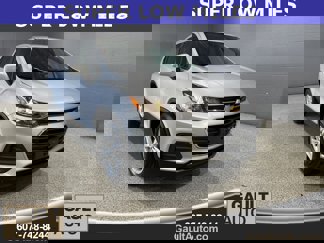 Used 2022 Chevrolet Trax LS w/ Tint and Cruise Package image 1