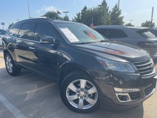 Used 2017 Chevrolet Traverse LT w/ Style and Technology Package image 1