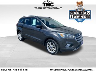 Used 2017 Ford Escape SE w/ Equipment Group 201A image 1