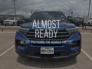 Used 2020 Ford Explorer XLT image 1