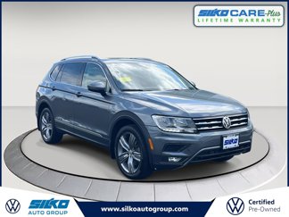 Used 2020 Volkswagen Tiguan SEL w/ 3rd Row Seat Package image 1