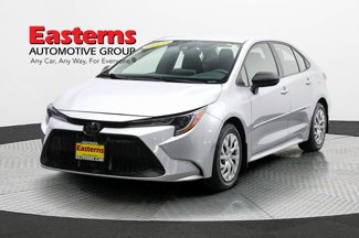 Used 2020 Toyota Corolla LE image 1