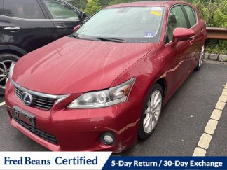 Used 2013 Lexus CT 200h image 1