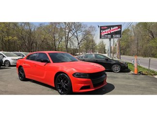 Used 2022 Dodge Charger SXT w/ Blacktop Package image 1